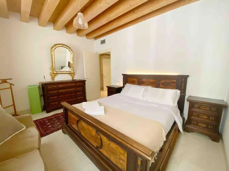 Magnolia Apartment, Easy For Family Venezia