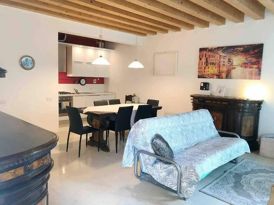 Magnolia Apartment, Easy For Family Venezia Appartamento