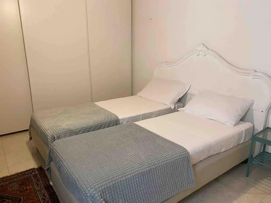 Magnolia Apartment, Easy For Family 베니스 아파트